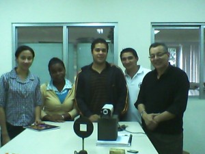 Lesly, Dilcia, Samuel, Francisco y nuestro querido asesor el Dr. Euceda